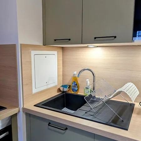 3 Pieces, Moderne Et Confortable - 2 A 4 Personnes *