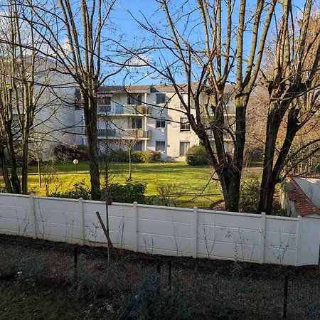 3 Pieces, Moderne Et Confortable - 2 A 4 Personnes Saint-Maur-des-Fosses